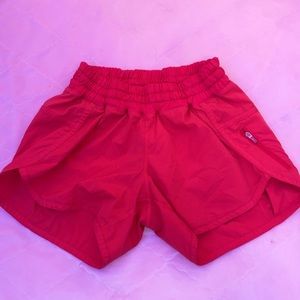 lululemon shorts size 8